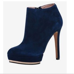Vince Camuto - true blue suede Daria bootie